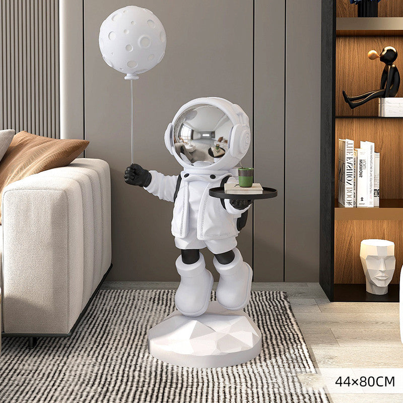 Lux Landing Astronaut